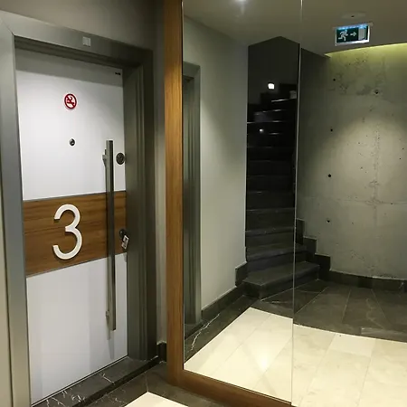 Bmk And Apartment *